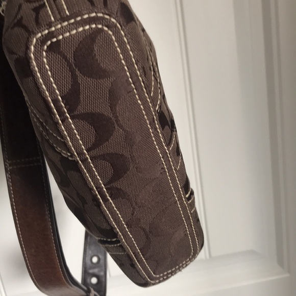 Coach brown cross body purse - Picture 7 of 8